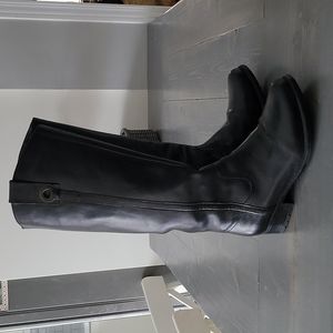 Clark's size 7.5 black leather riding boots